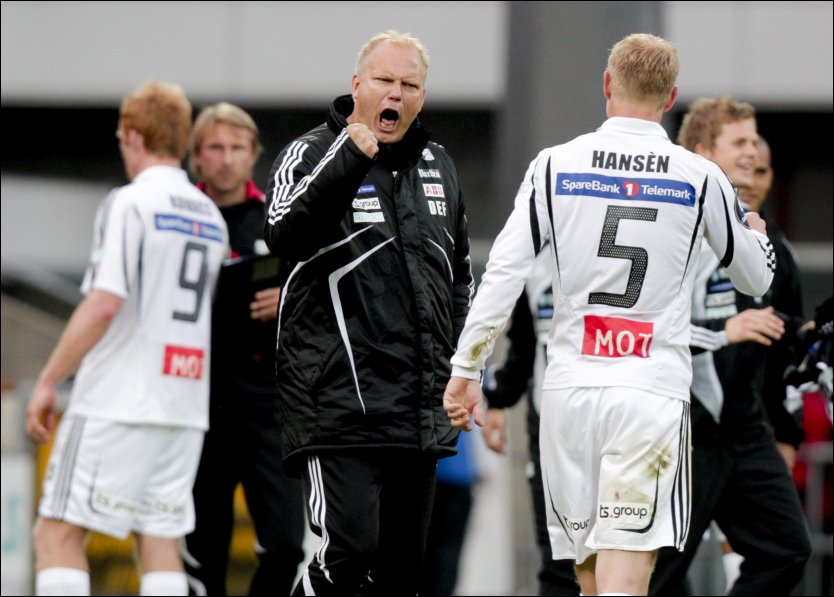 SUKSESSTRENER: Dag-Eilev Fagermo har hatt mye å juble for sammen med Odd-spillerne i år. Foto: Scanpix